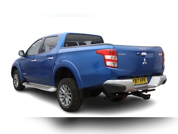 Used Mitsubishi L200 2017 for sale - 76946100: Photo