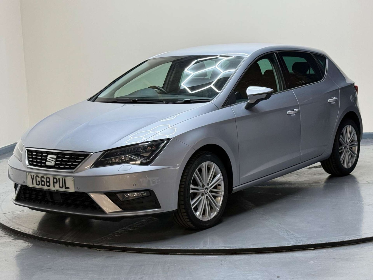 Used SEAT Leon 2019 for sale - 76363879: Photo 13