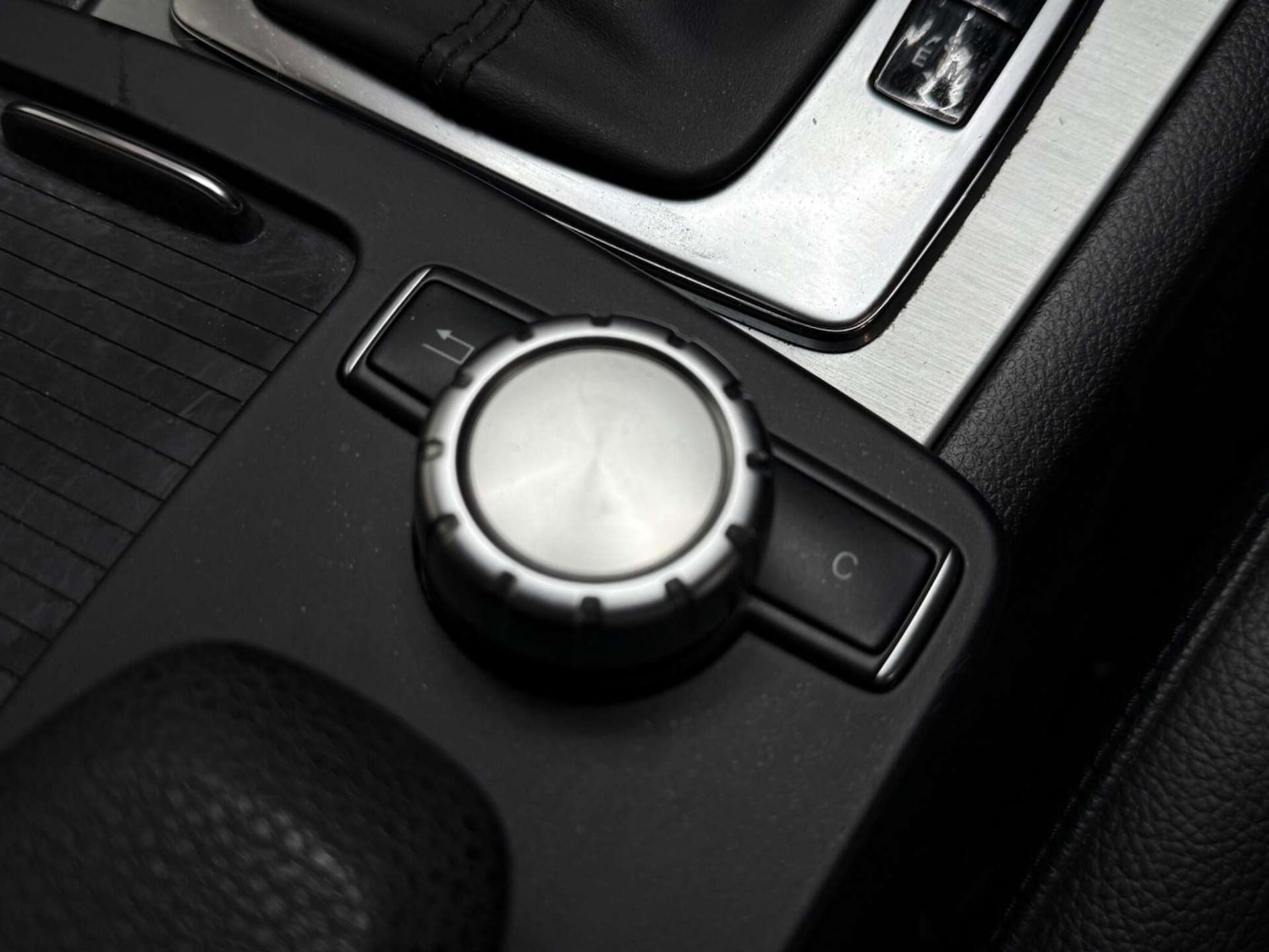 Used Mercedes-Benz C Class 2012 for sale - 76363839: Photo 25