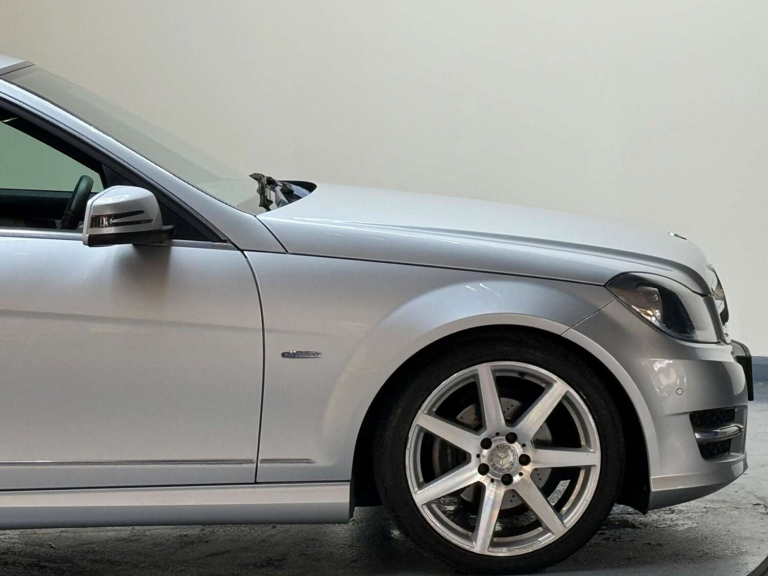 Used Mercedes-Benz C Class 2012 for sale - 76363839: Photo 45