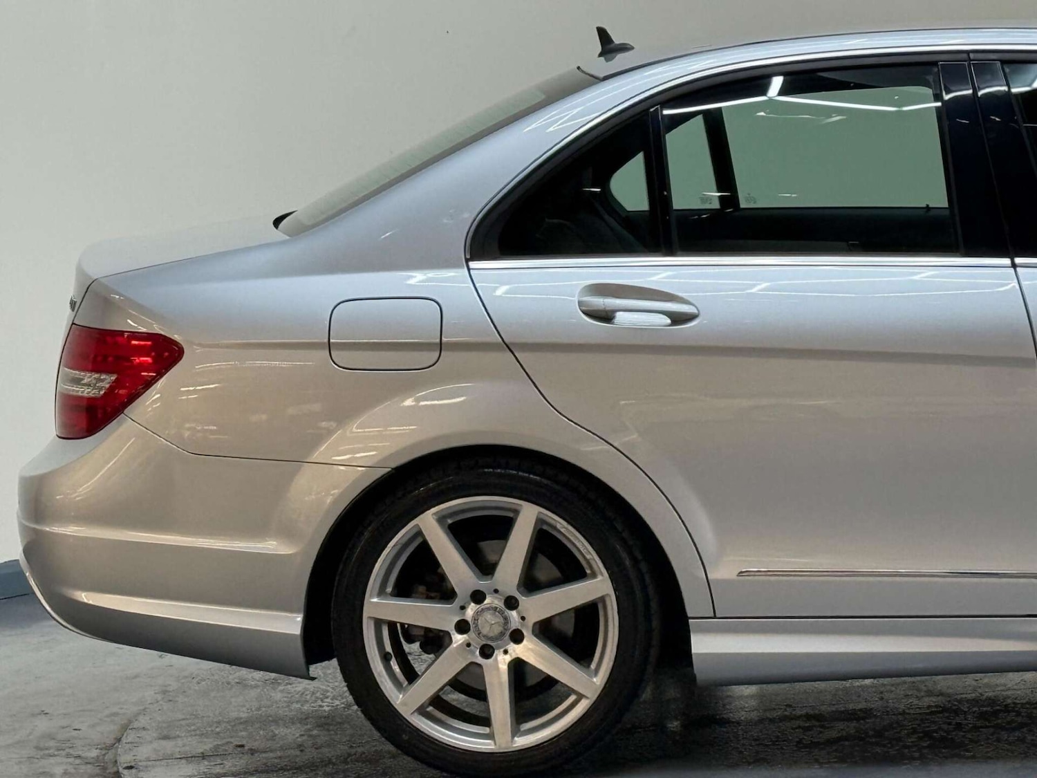 Used Mercedes-Benz C Class 2012 for sale - 76363839: Photo 46