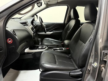 Used Nissan Navara 2020 for sale - 75493390: Photo