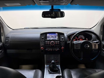 Used Nissan Navara 2015 for sale - 78973470: Photo