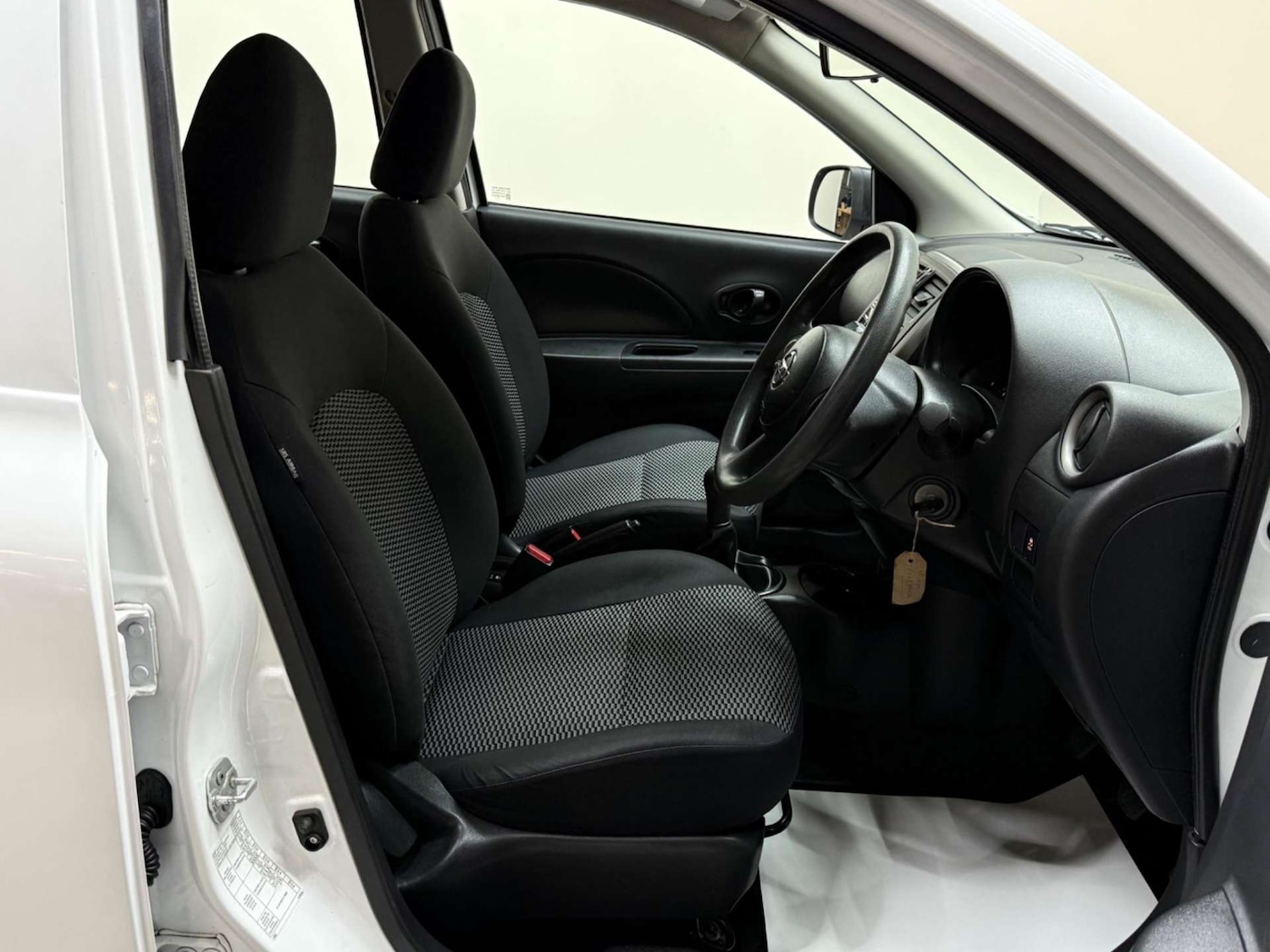 Used Nissan Micra 2014 for sale - 76180977: Photo 15