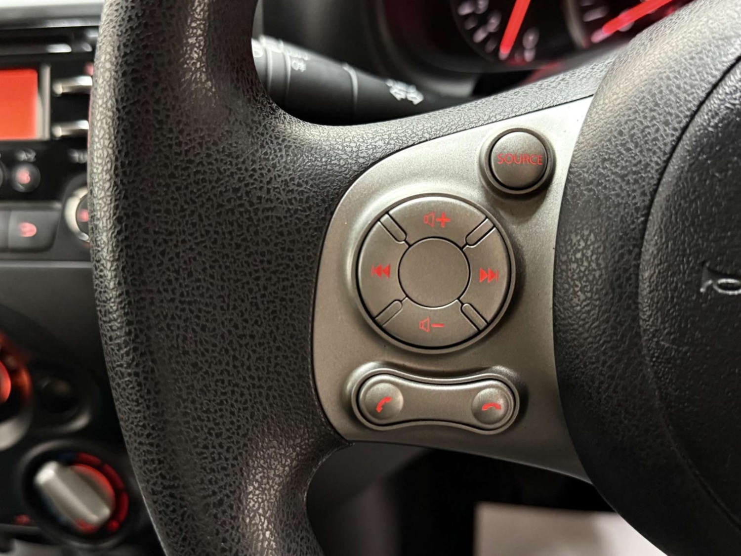 Used Nissan Micra 2014 for sale - 76180977: Photo 18