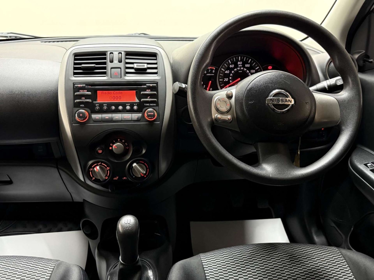 Used Nissan Micra 2014 for sale - 76180977: Photo 61