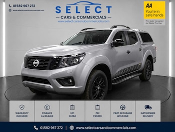 Used Nissan Navara 2018 for sale - 79090478: Photo