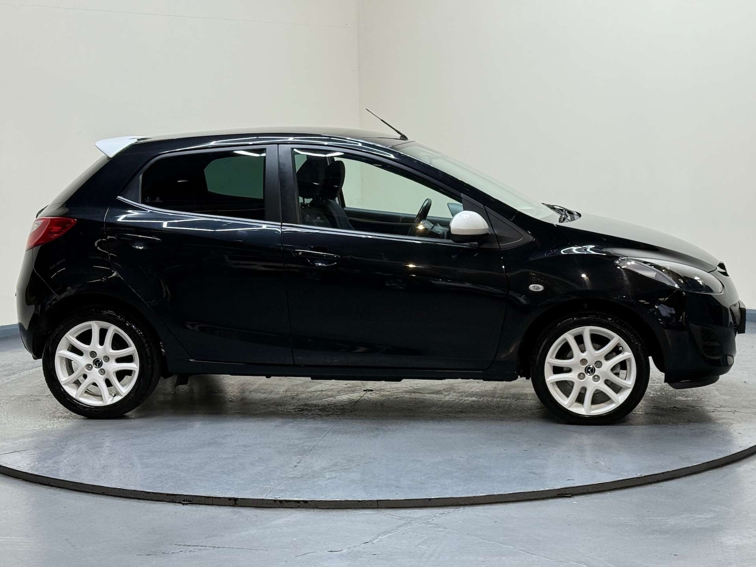 Used Mazda Mazda2 2014 for sale - 77355491: Photo 13