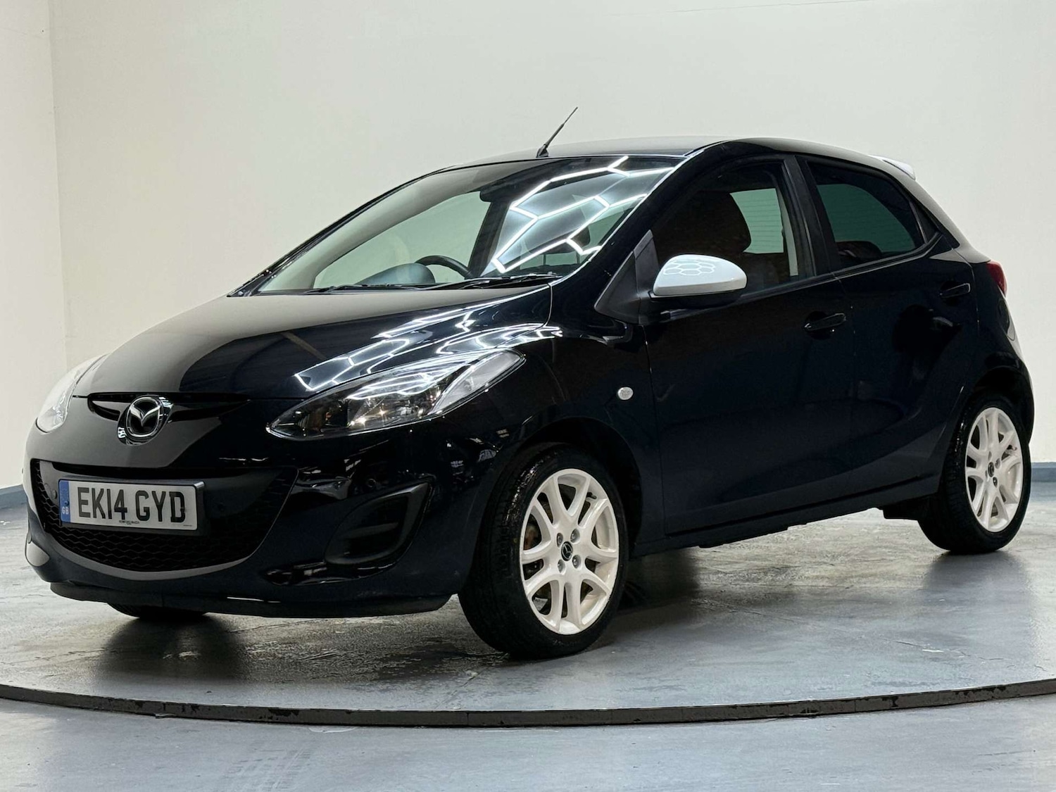 Used Mazda Mazda2 2014 for sale - 77355491: Photo 35