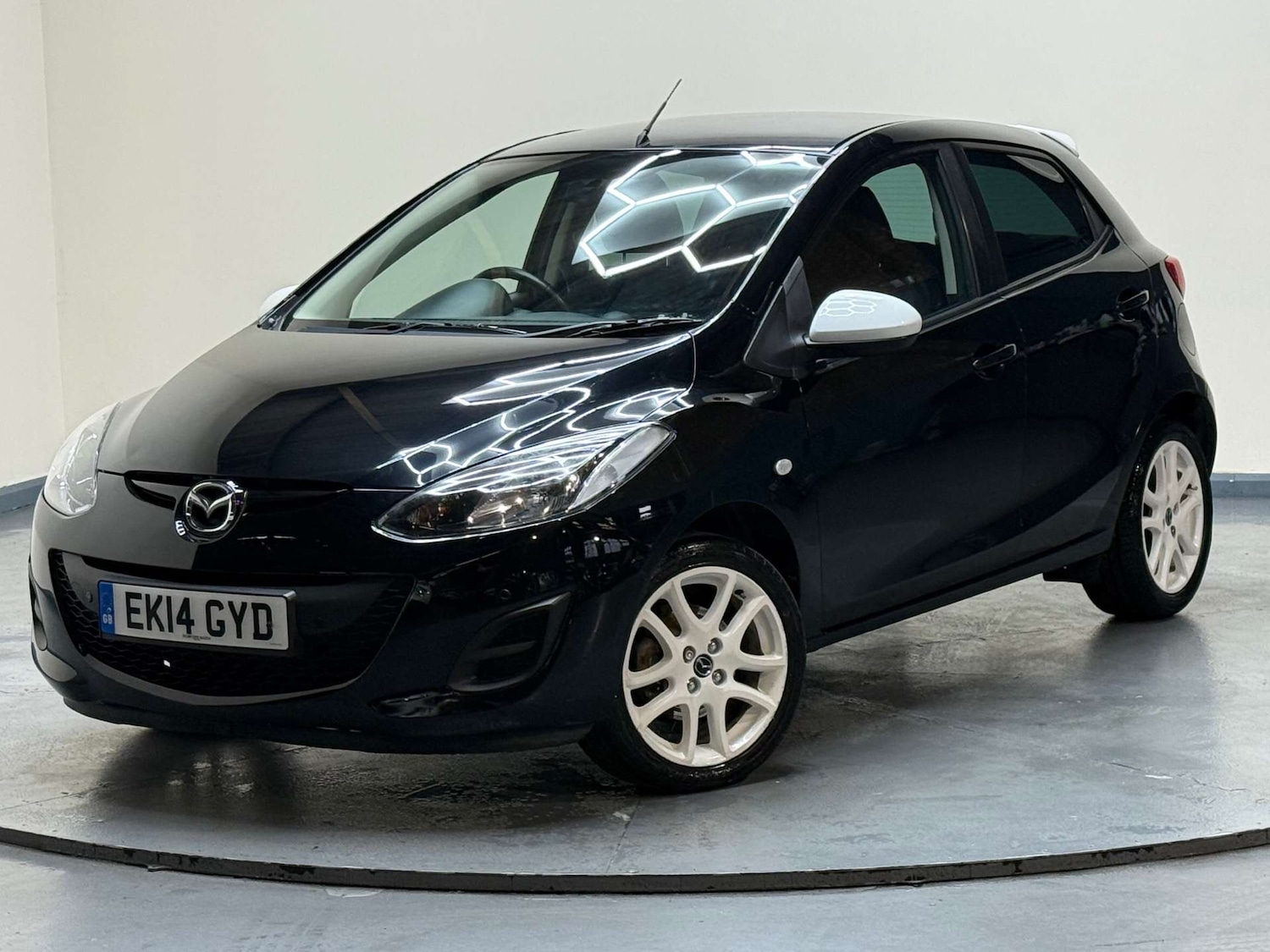 Used Mazda Mazda2 2014 for sale - 77355491: Photo 47