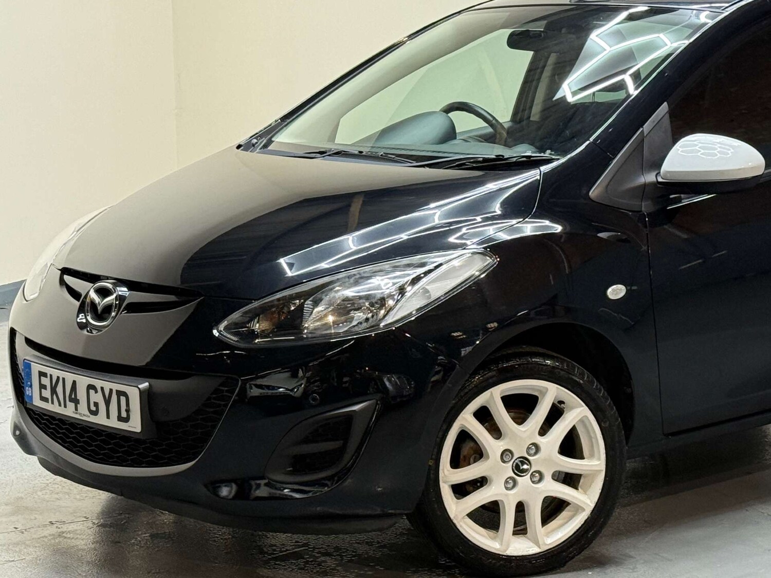 Used Mazda Mazda2 2014 for sale - 77355491: Photo 55