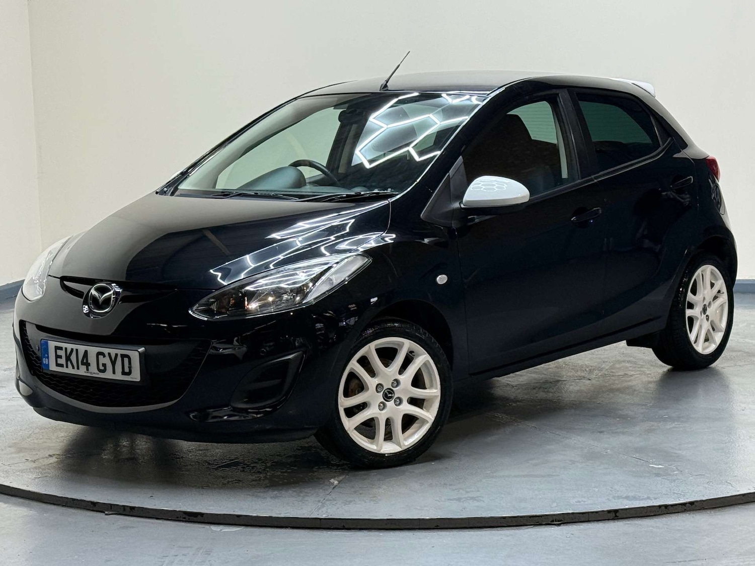 Used Mazda Mazda2 2014 for sale - 77355491: Photo 57