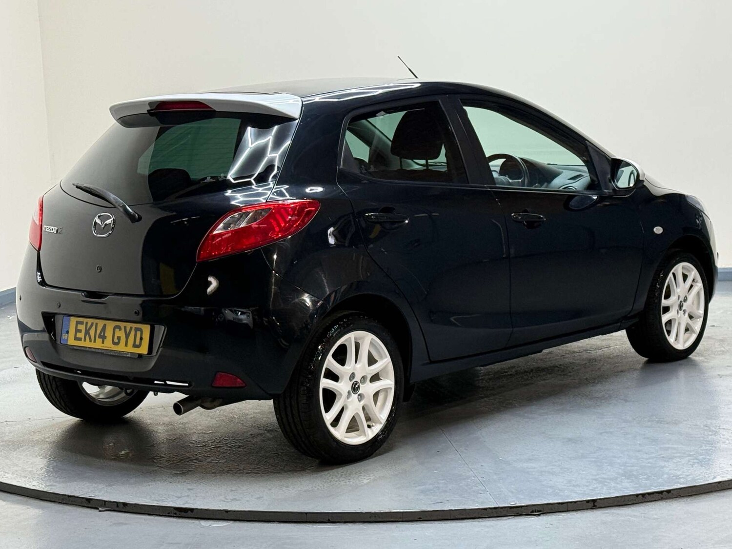 Used Mazda Mazda2 2014 for sale - 77355491: Photo 6