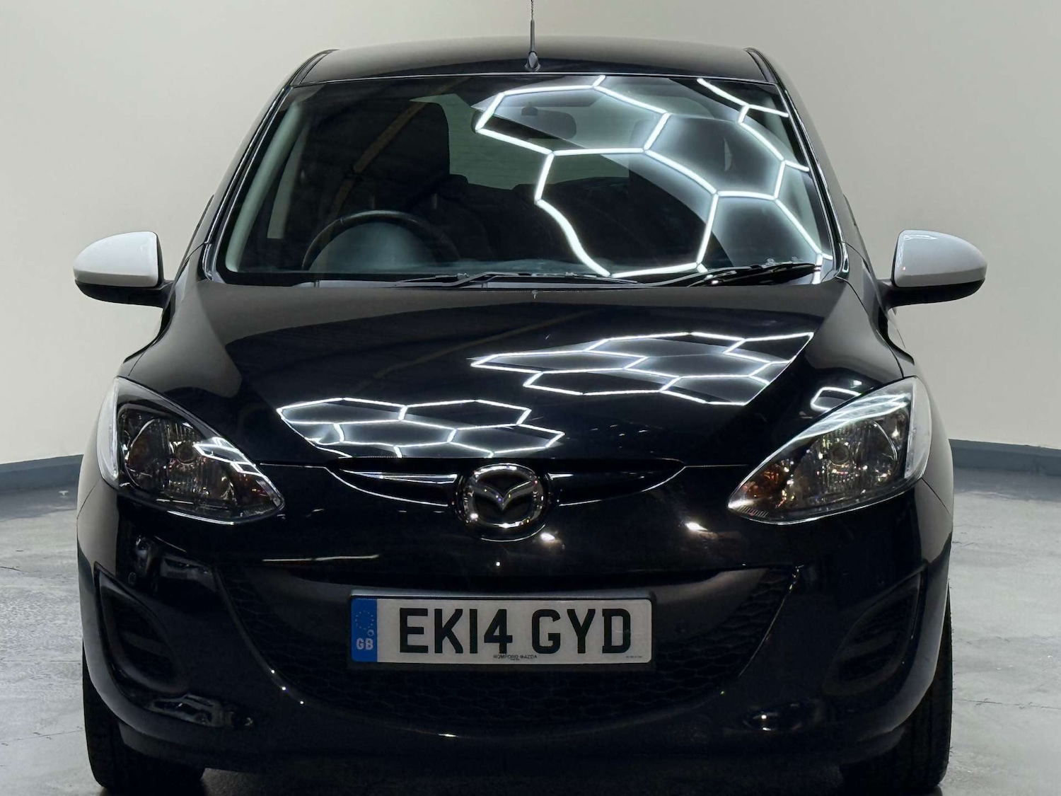 Used Mazda Mazda2 2014 for sale - 77355491: Photo 8