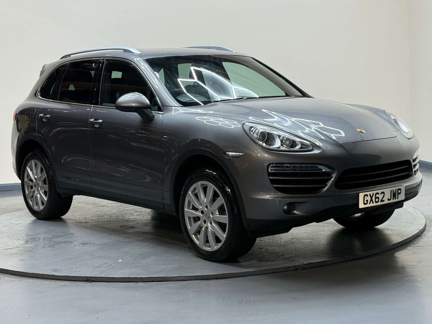 Used Porsche Cayenne 2013 for sale - 77198031: Photo 12