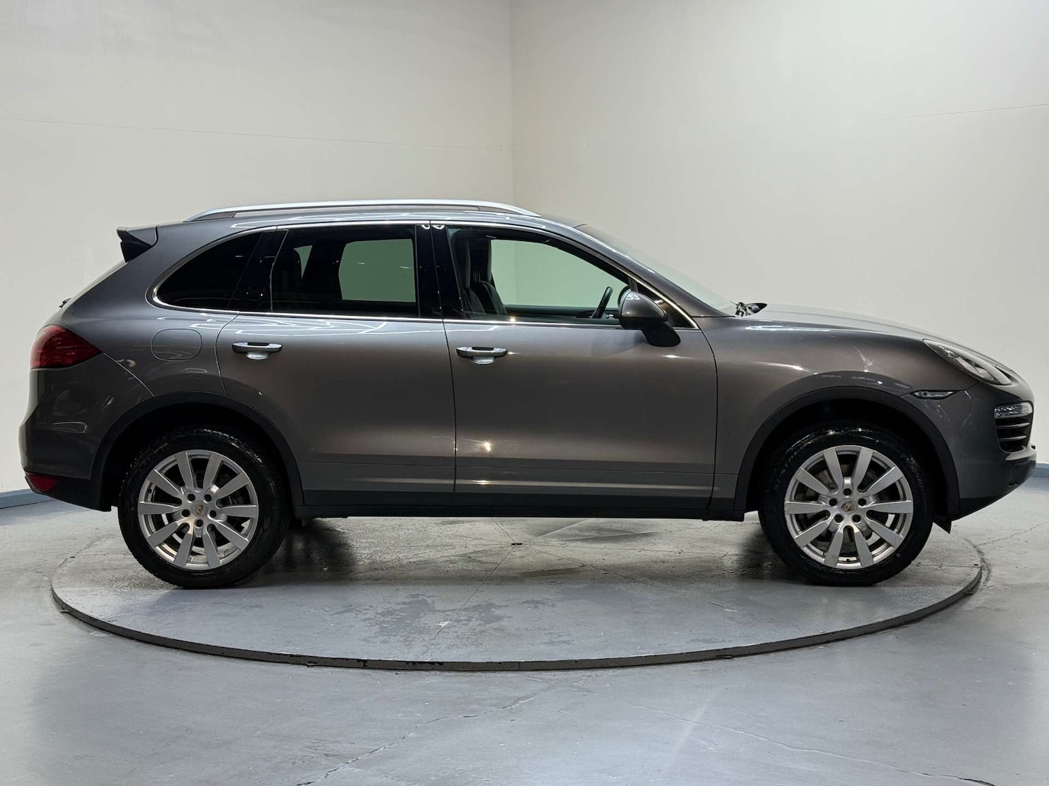 Used Porsche Cayenne 2013 for sale - 77198031: Photo 13