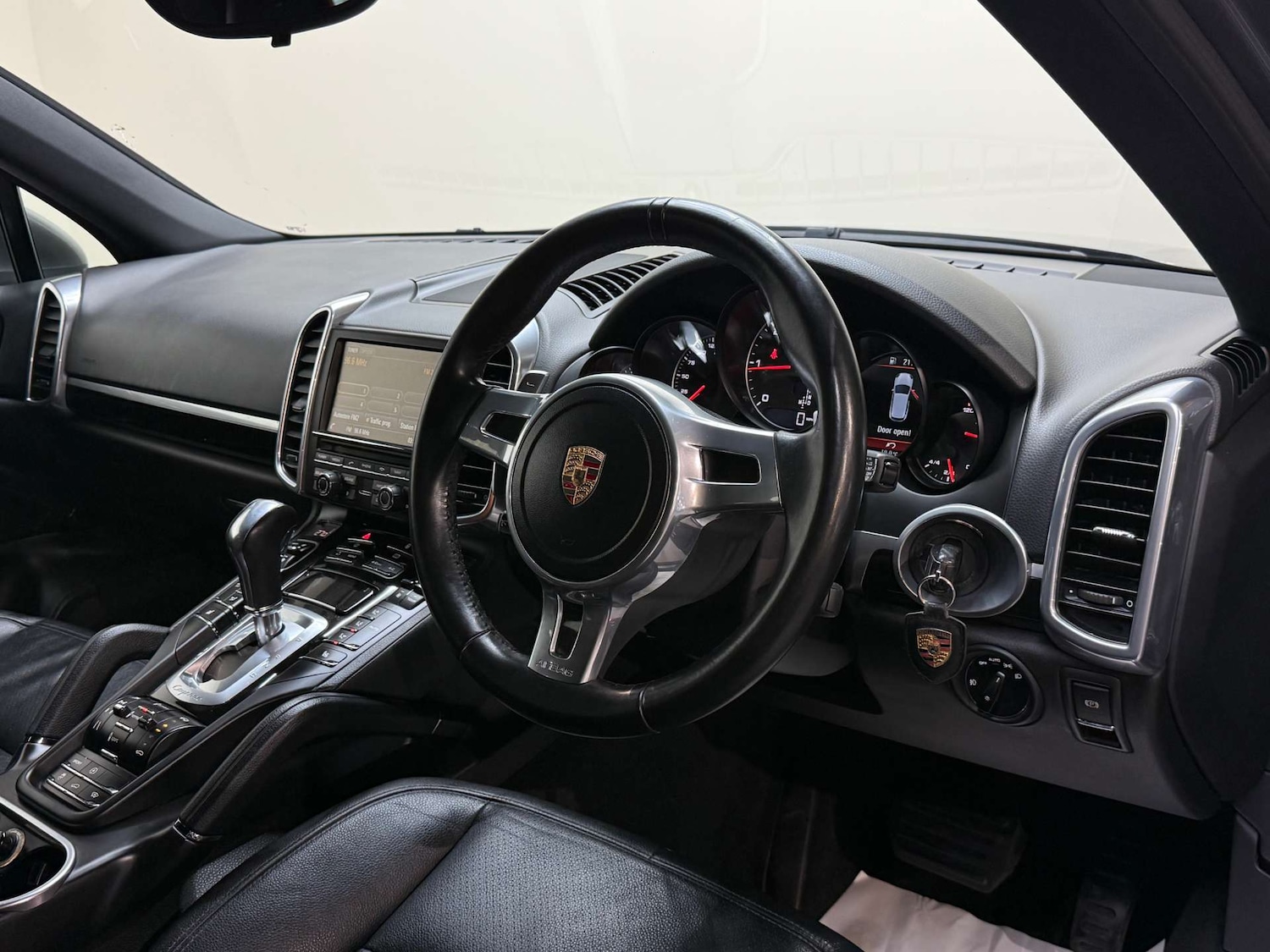 Used Porsche Cayenne 2013 for sale - 77198031: Photo 15