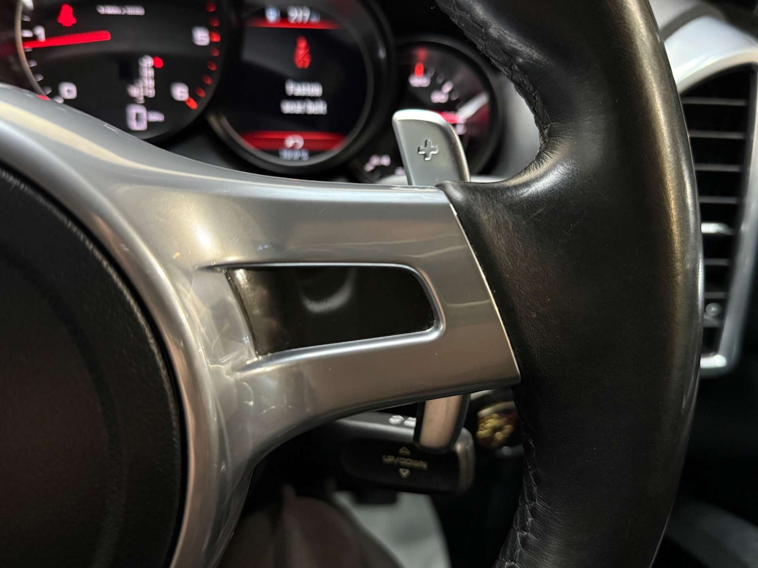 Used Porsche Cayenne 2013 for sale - 77198031: Photo 19