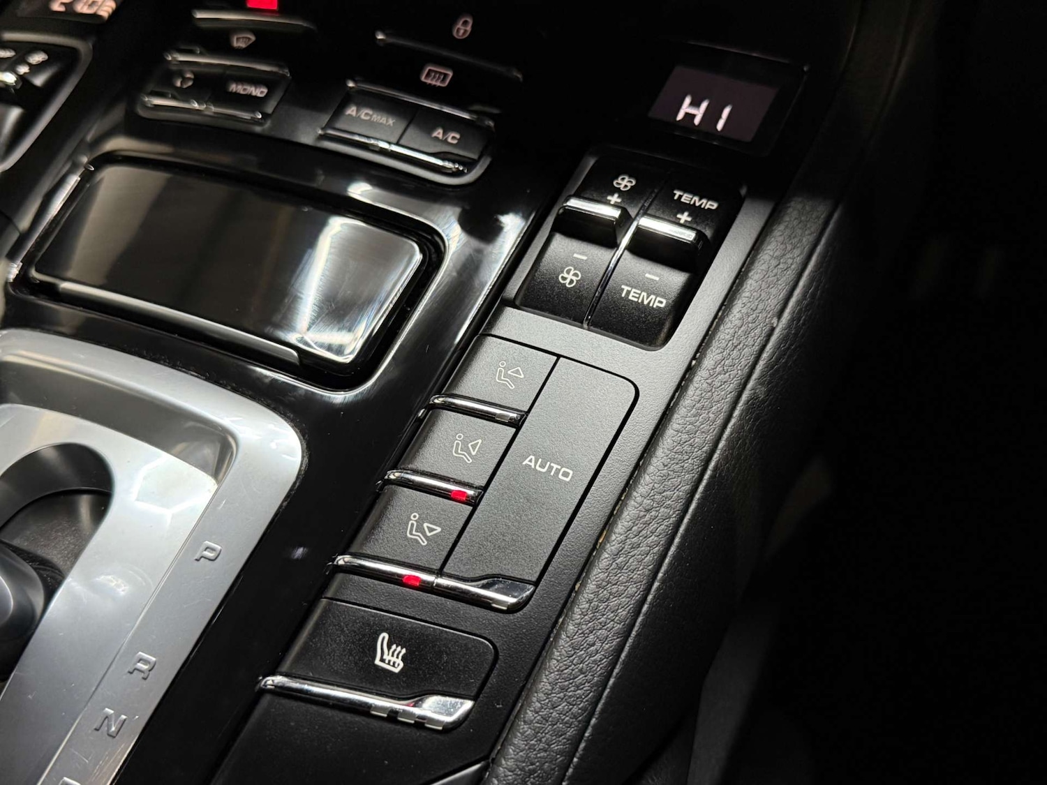 Used Porsche Cayenne 2013 for sale - 77198031: Photo 28