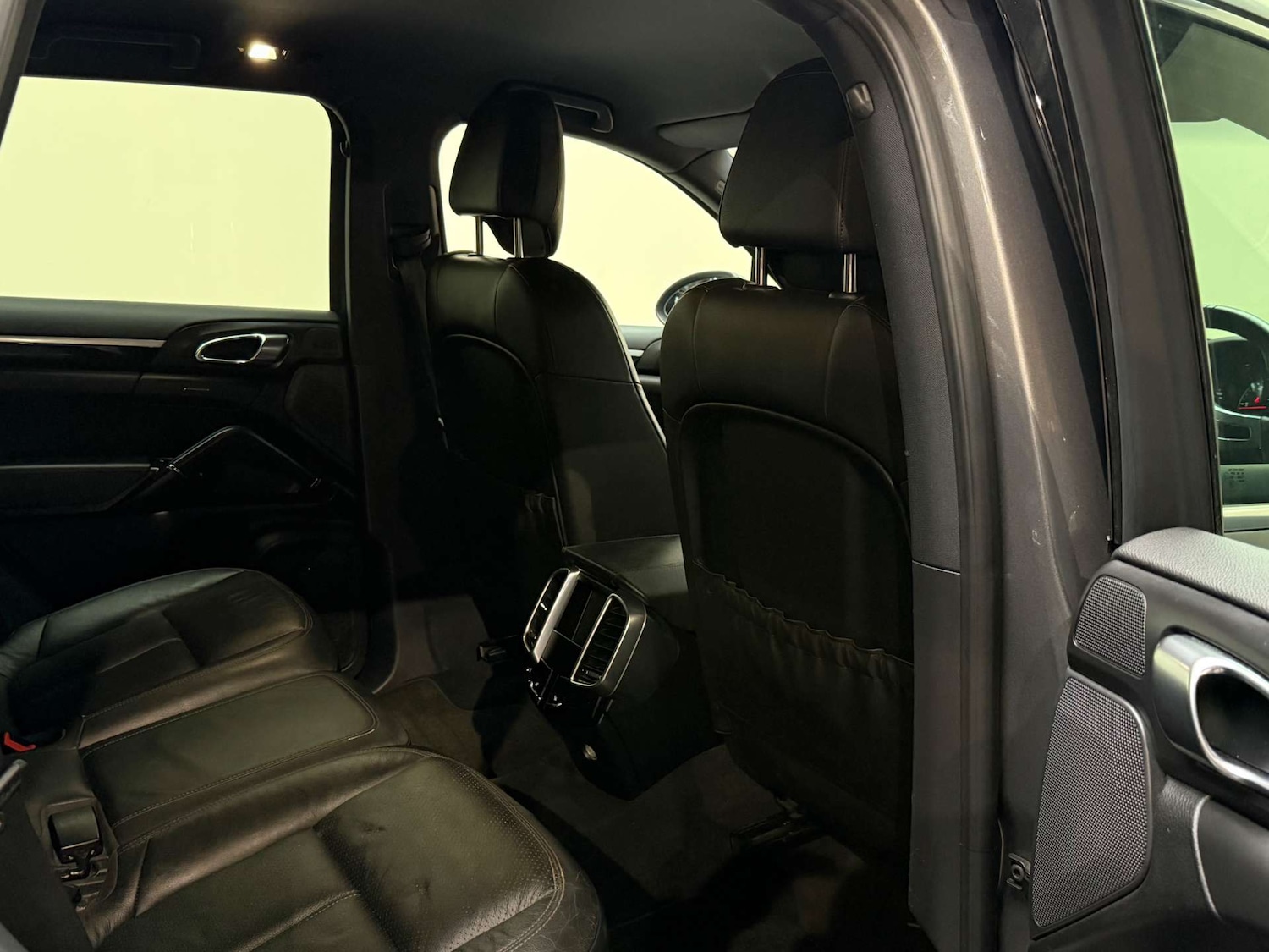 Used Porsche Cayenne 2013 for sale - 77198031: Photo 32