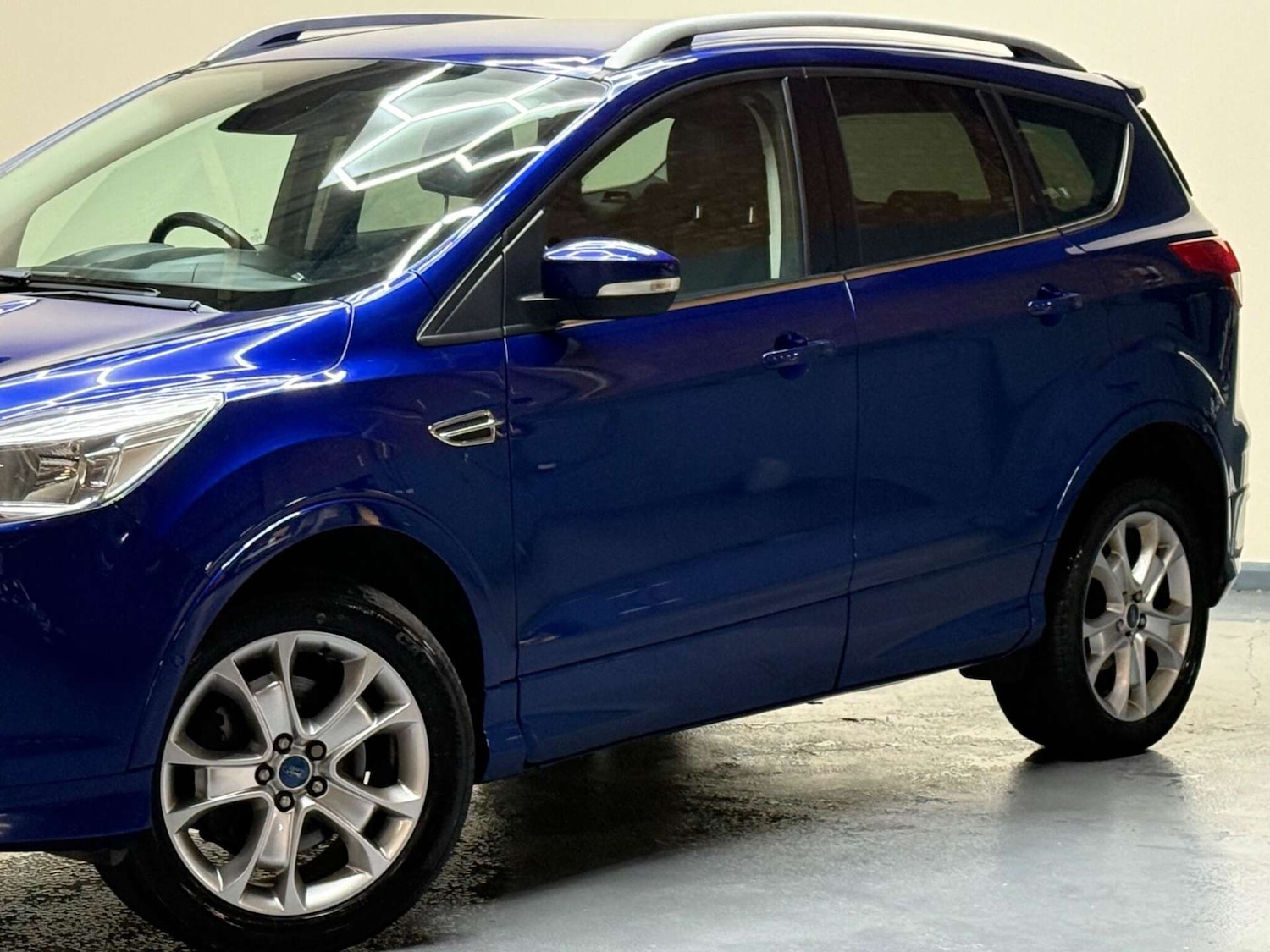 Used Ford Kuga 2016 for sale - 76601836: Photo 47