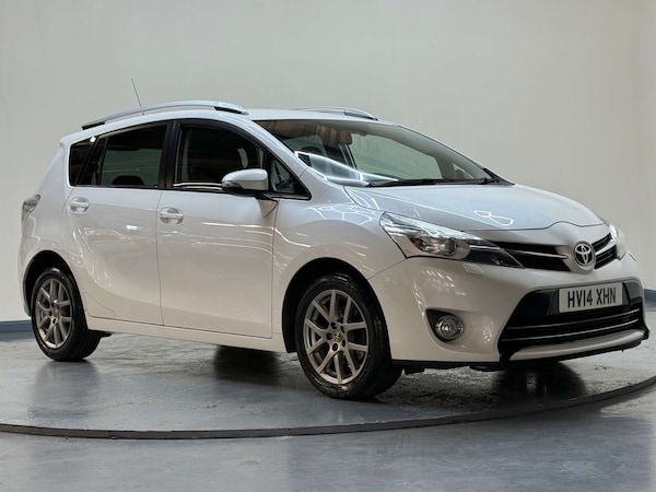 Used Toyota Verso 2014 for sale - 76235475: Photo 13