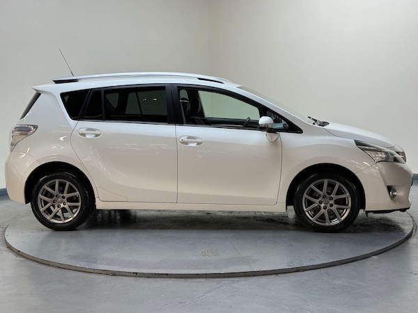 Used Toyota Verso 2014 for sale - 76235475: Photo 14