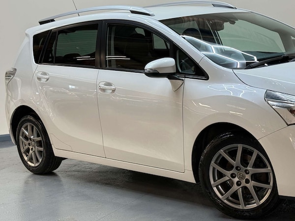Used Toyota Verso 2014 for sale - 76235475: Photo 51