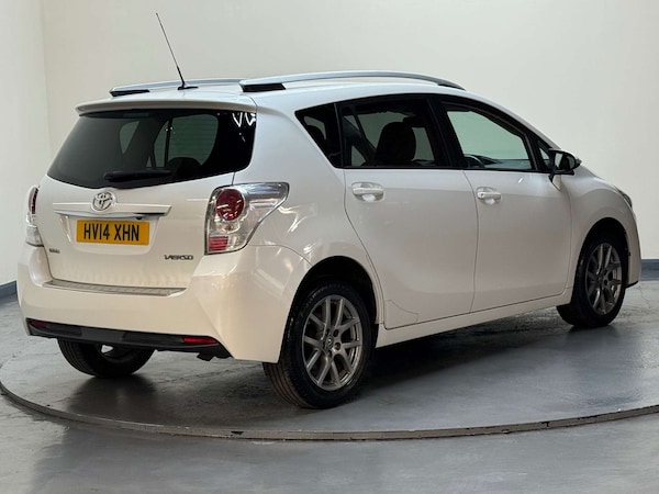 Used Toyota Verso 2014 for sale - 76235475: Photo 6