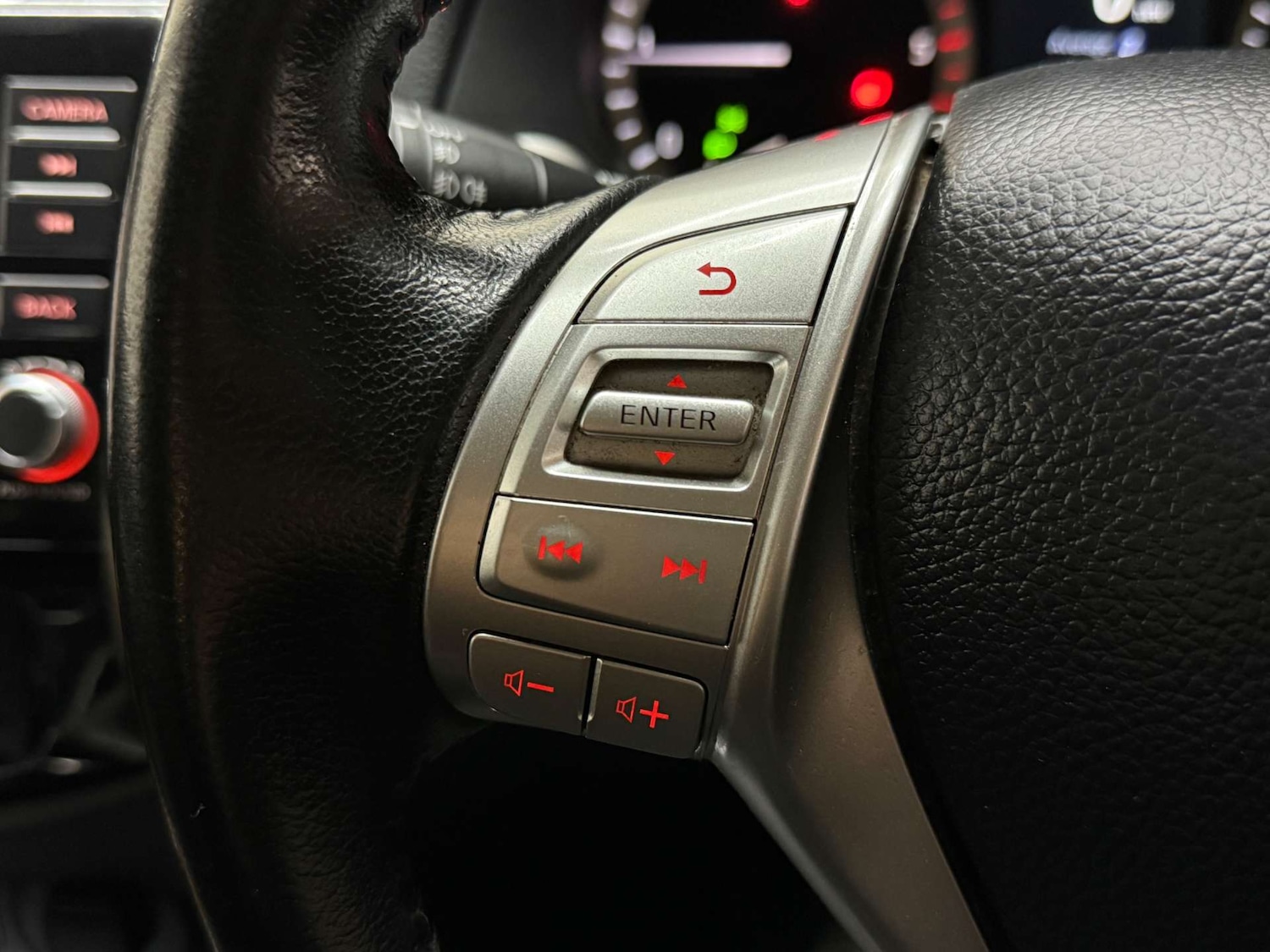 Used Nissan Navara 2019 for sale - 77502019: Photo 18