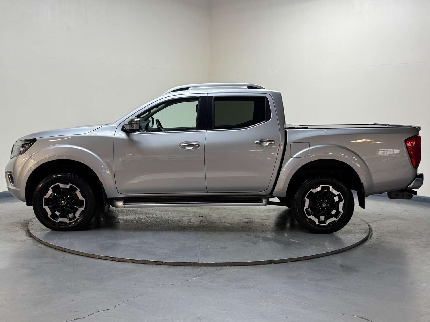 Used Nissan Navara 2019 for sale - 77502019: Photo 34