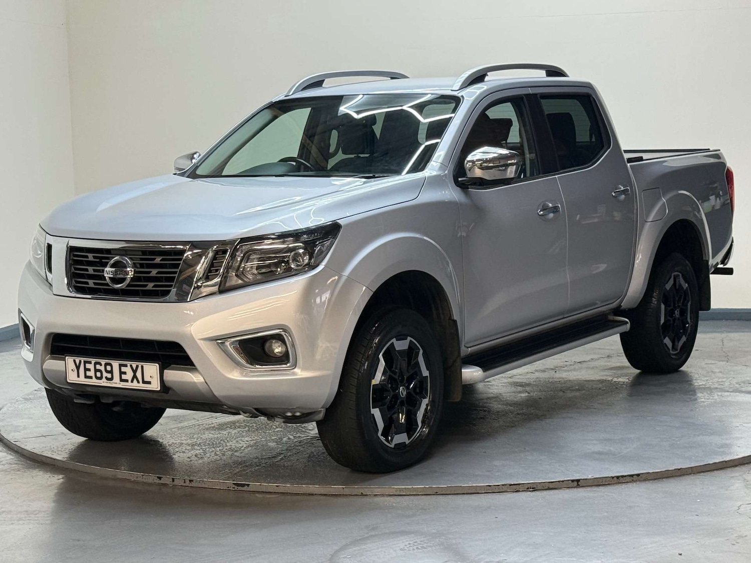 Used Nissan Navara 2019 for sale - 77502019: Photo 39