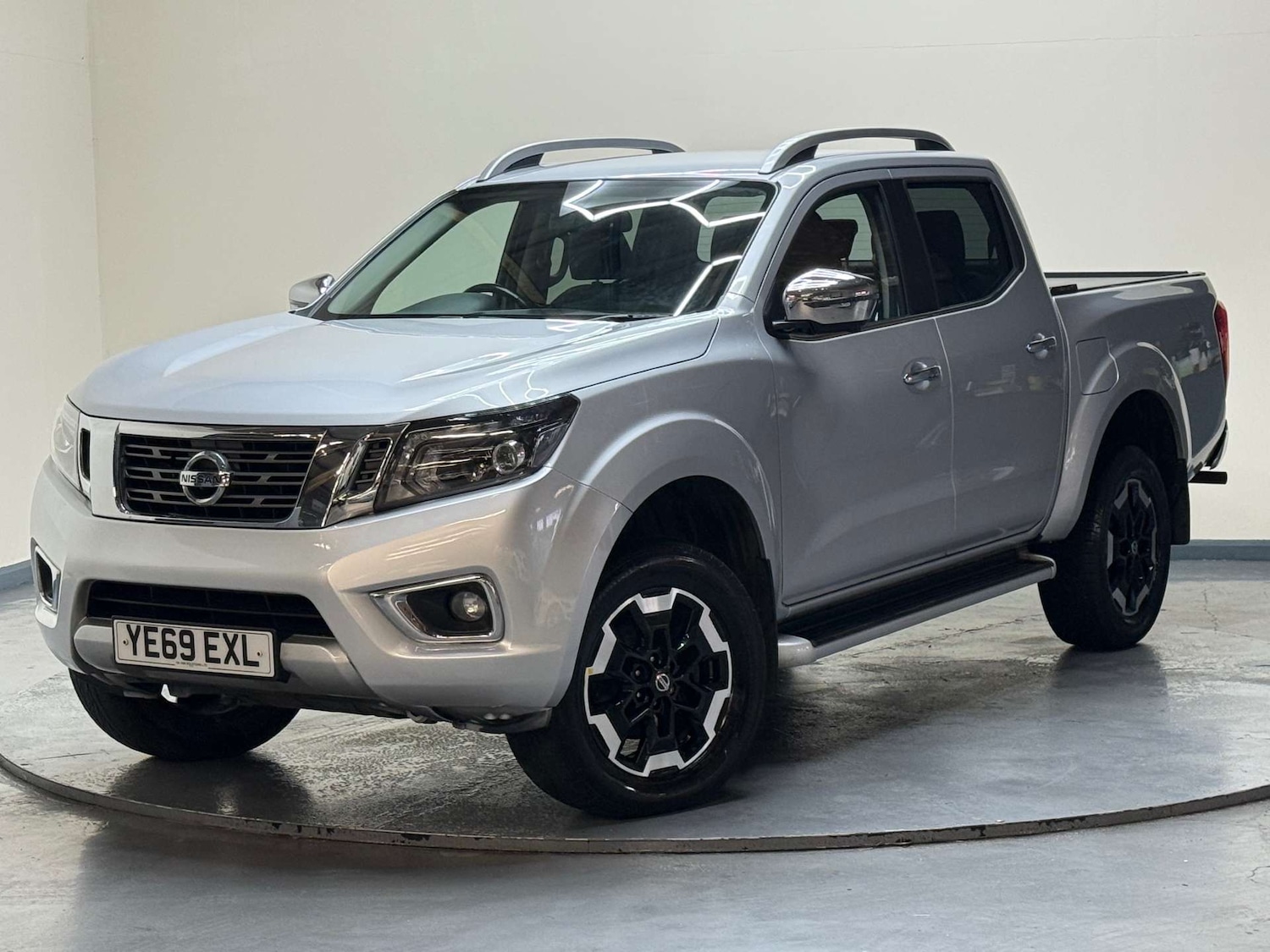 Used Nissan Navara 2019 for sale - 77502019: Photo 42