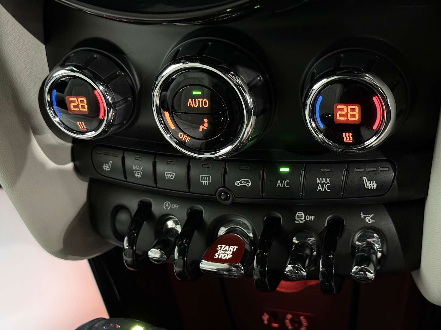 Used MINI Hatch 2017 for sale - 77086075: Photo 24