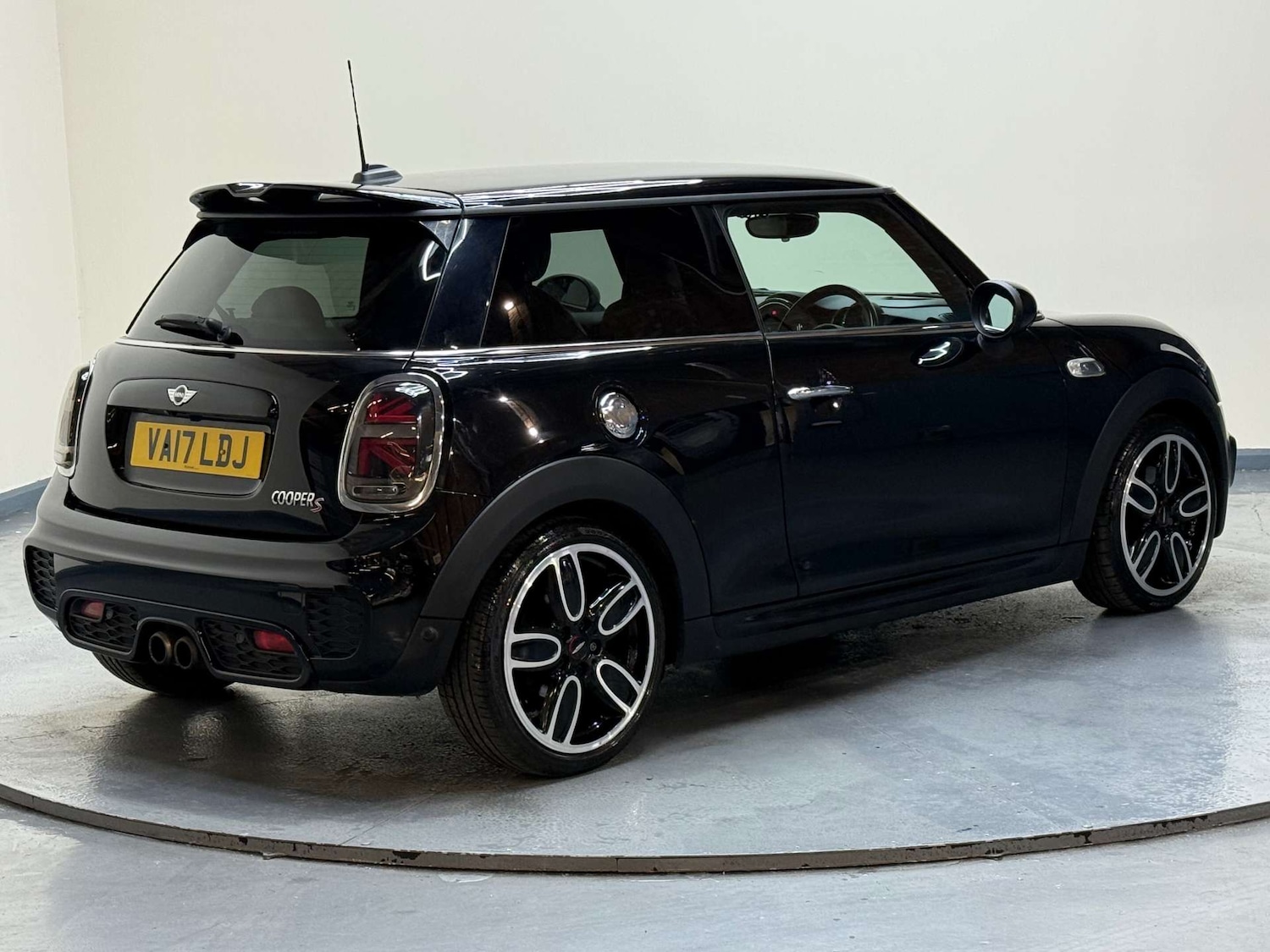 Used MINI Hatch 2017 for sale - 77086075: Photo 27