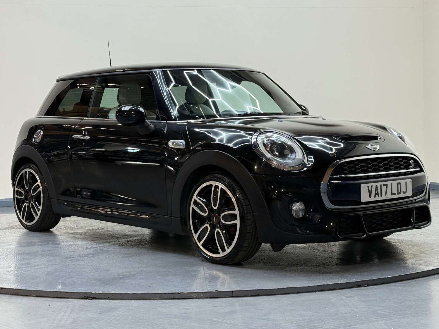 Used MINI Hatch 2017 for sale - 77086075: Photo 41