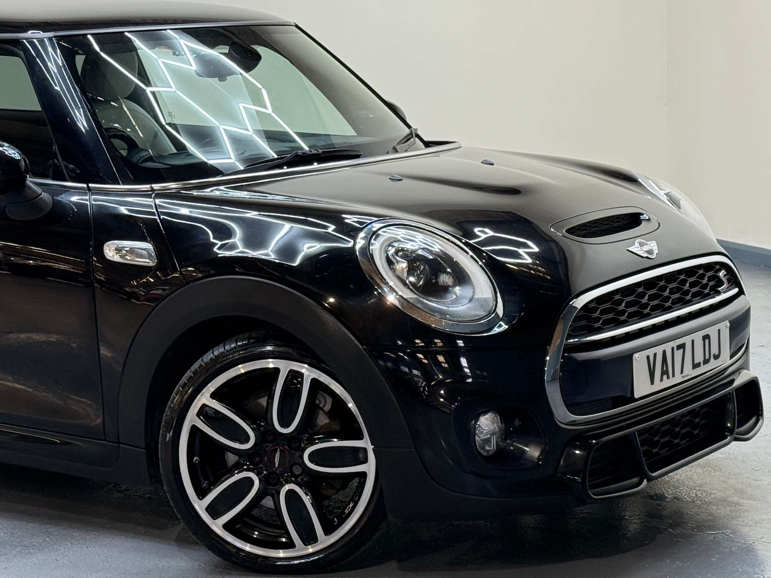 Used MINI Hatch 2017 for sale - 77086075: Photo 51