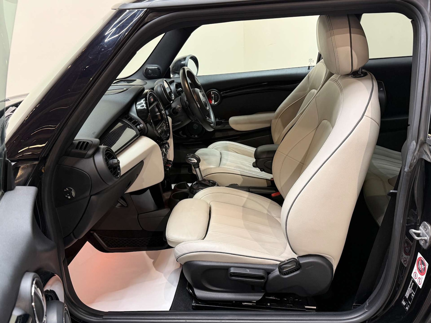 Used MINI Hatch 2017 for sale - 77086075: Photo 61