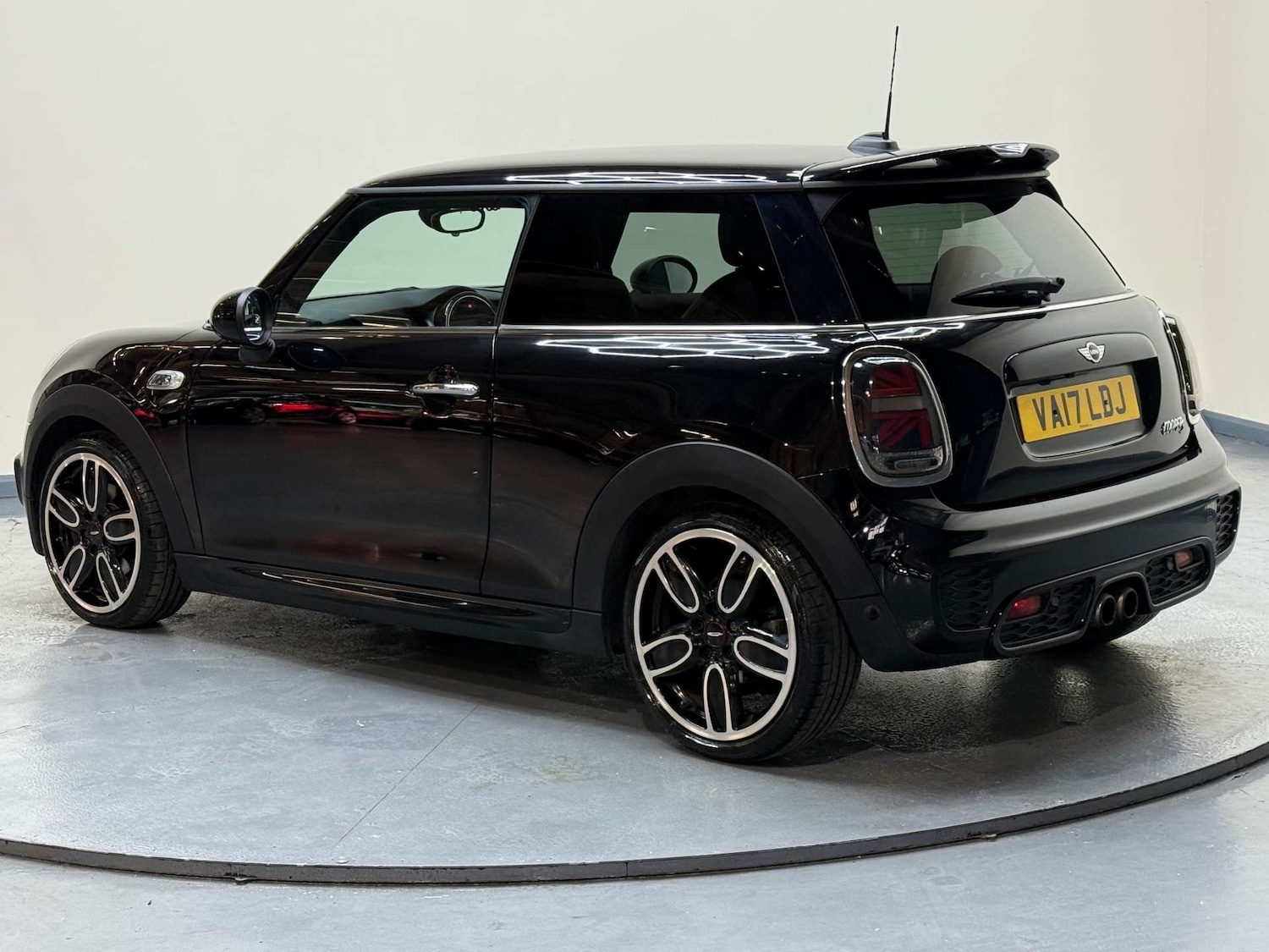 Used MINI Hatch 2017 for sale - 77086075: Photo 7