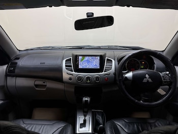 Used Mitsubishi L200 2010 for sale - 79216090: Photo