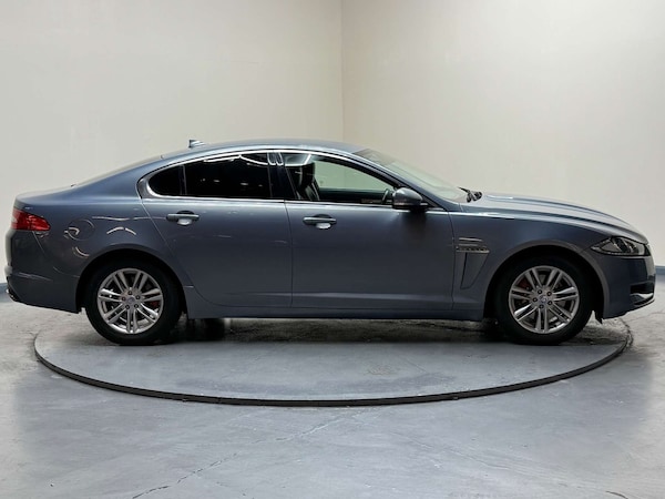 Used Jaguar XF 2013 for sale - 76263529: Photo 14