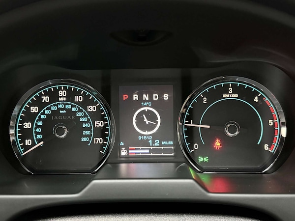 Used Jaguar XF 2013 for sale - 76263529: Photo 19