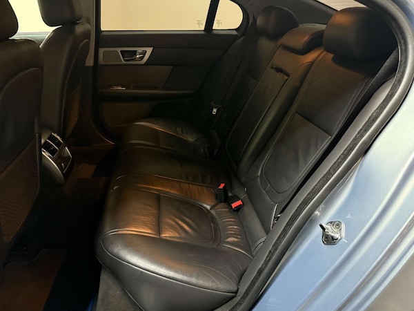 Used Jaguar XF 2013 for sale - 76263529: Photo 37