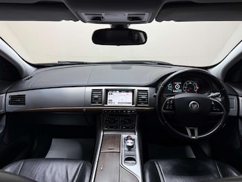 Used Jaguar XF 2013 for sale - 76263529: Photo 3