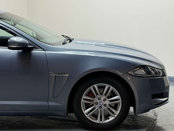 Used Jaguar XF 2013 for sale - 76263529: Photo 46