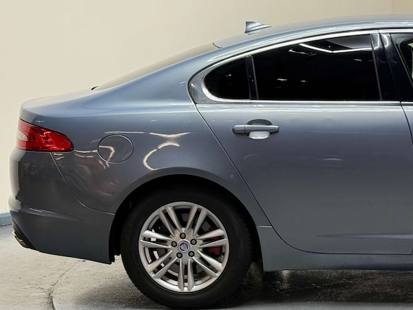 Used Jaguar XF 2013 for sale - 76263529: Photo 47
