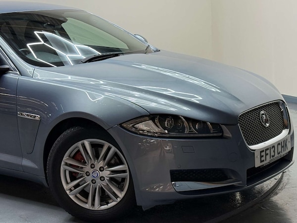 Used Jaguar XF 2013 for sale - 76263529: Photo 55