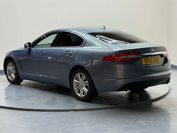 Used Jaguar XF 2013 for sale - 76263529: Photo 7