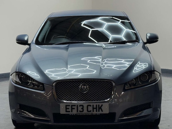 Used Jaguar XF 2013 for sale - 76263529: Photo 8