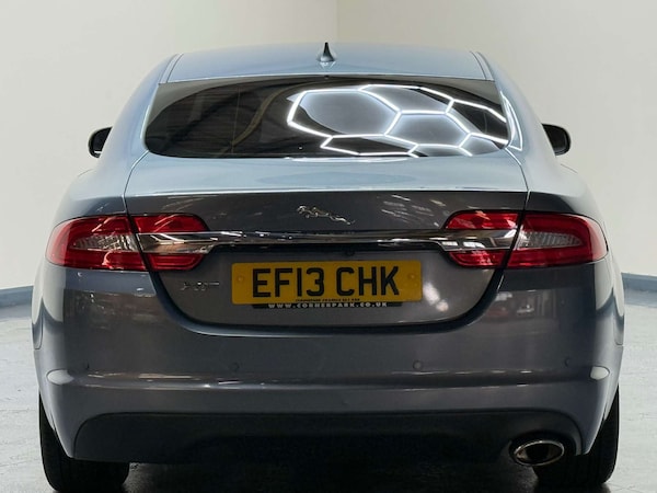 Used Jaguar XF 2013 for sale - 76263529: Photo 9